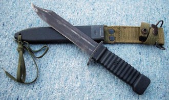 Боевой нож компании Eickhorn на основе 77 серии штык-ножей «Kampfmesser 77 CO»